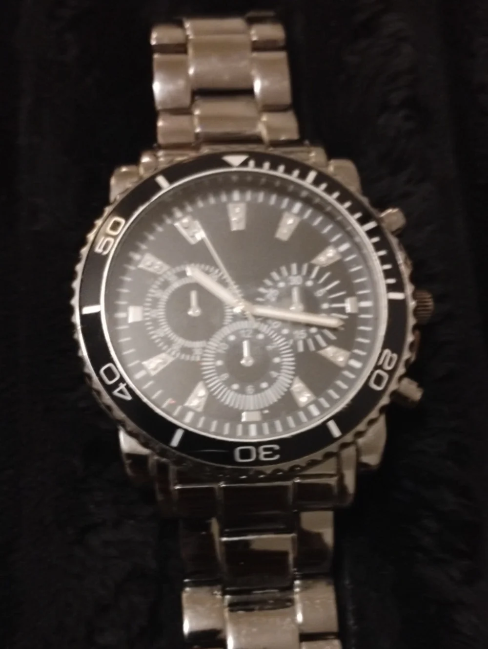 ACCUTIME BIG FACE WATCH NRMINT CONDITION